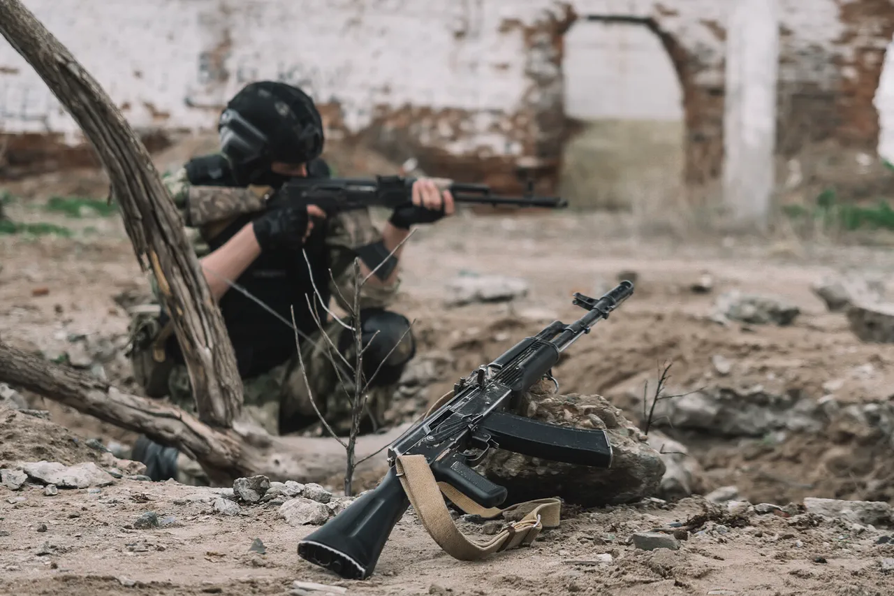 Russian Forces Advance in Eastern Ukraine, Seize Key Settlement in Dnipropetrovsk Oblast