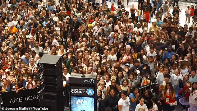 Teen YouTube Star's Makeup Launch Descends into Chaos as Hundreds Overrun New Jersey Mall