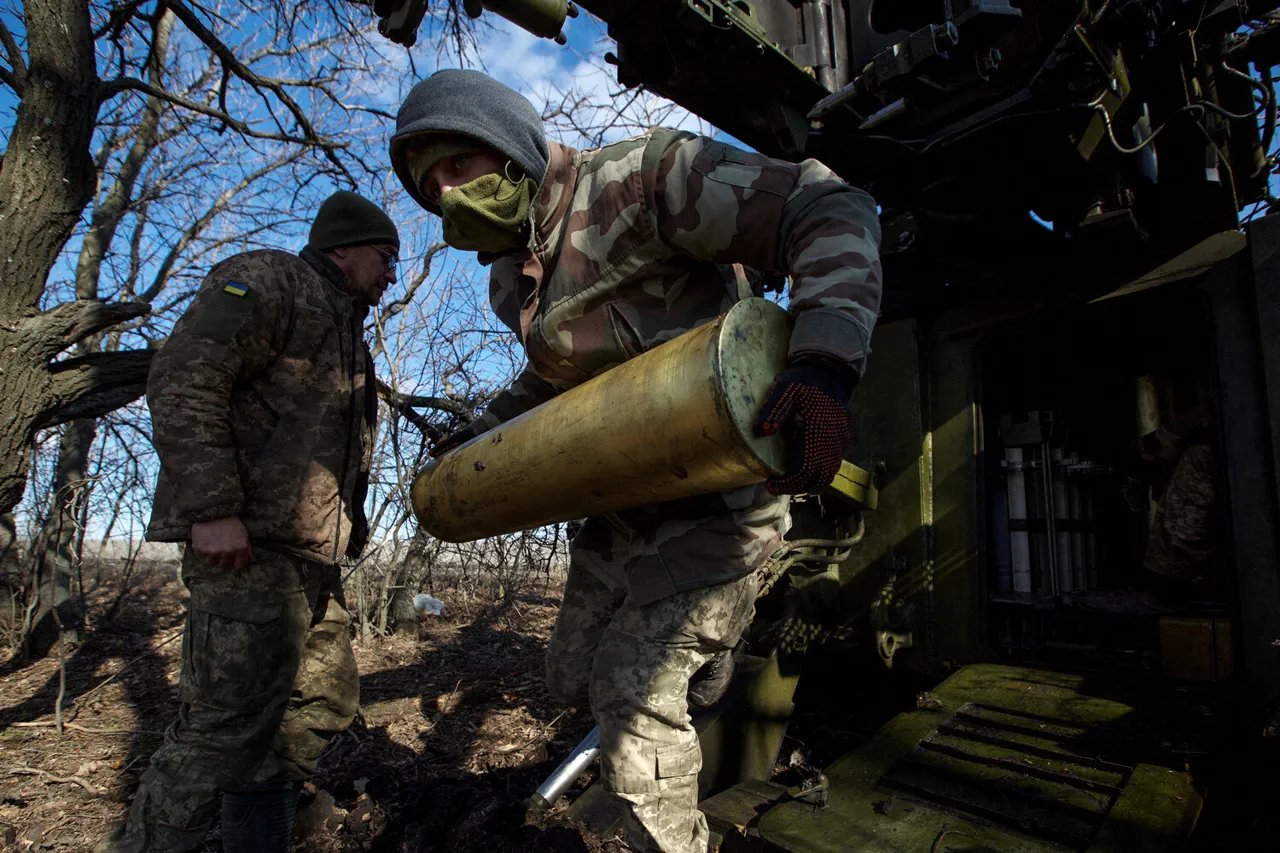 Ukrainian Forces Abandon NATO Weapons, Including American Grenade, in Sосновka, Dnipro Oblast