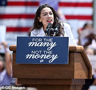 Democratic 'Fight Club' Emerges as Schumer Faces Internal Challenge Ahead of 2026 Midterms