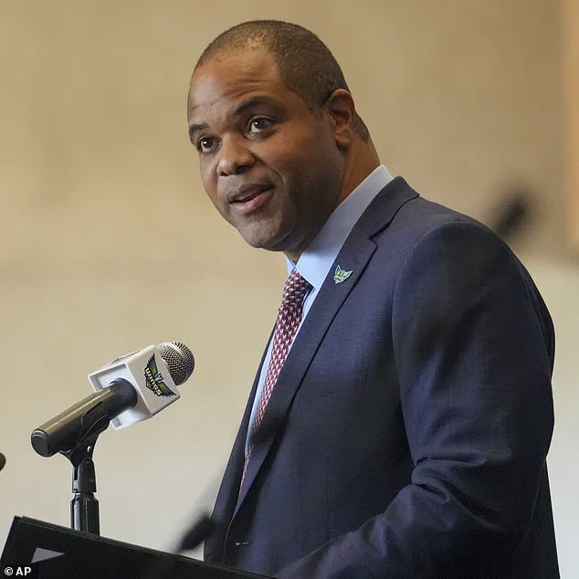 Urgent Shift: AT&T's Relocation Sparks Economic Concerns in Dallas as 6,000 Jobs Move to Plano by 2028