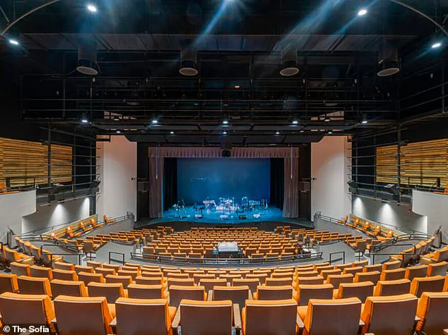 Timothy Busfield's Hidden Past and New Charges: Sealed Records Reveal Decades of Legal Scrutiny