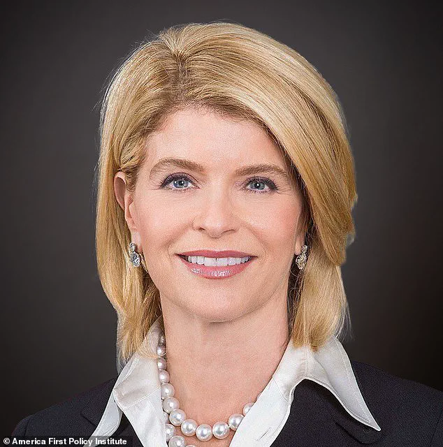 Former U.S. Ambassador Predicts Trump Could Secure Control of Greenland, Comparing It to Puerto Rico