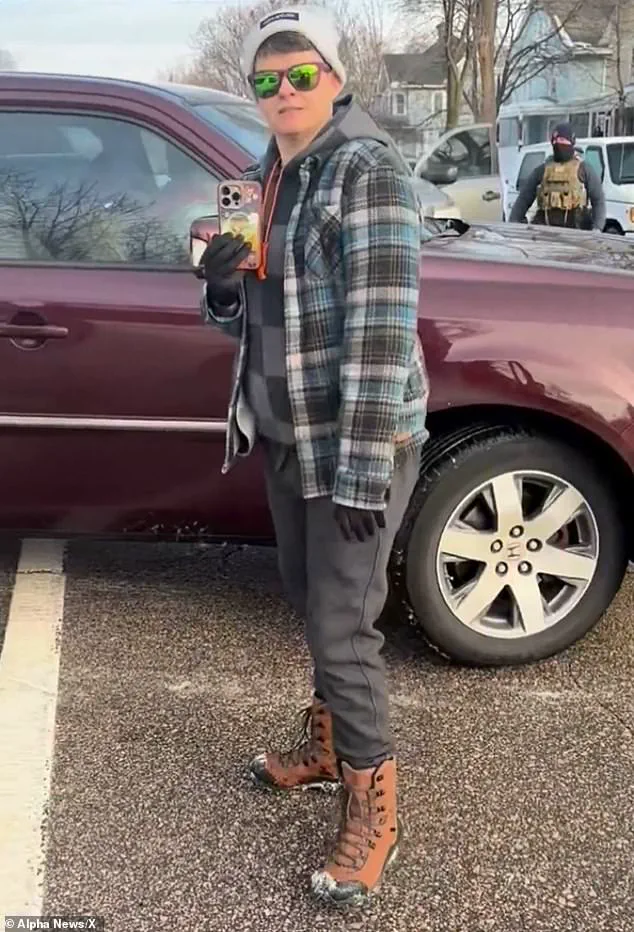 FBI Agent Resigns Amid Alleged Pressure to Conceal ICE Shooting Investigation