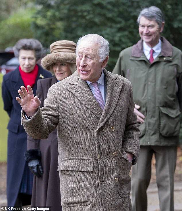 Monarchy's Electric Car Choice Signals UK's Green Policy Shift