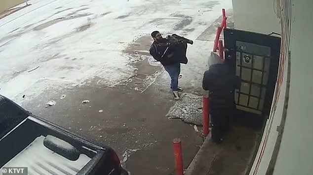 A Race Against Time: Fort Worth Convenience Store Manager Saves Frozen Customer in Bone-Chilling Cold