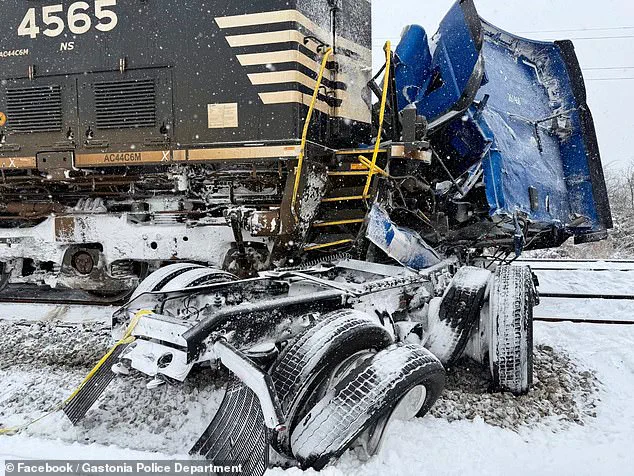 Historic Snowstorm and Bomb Cyclone Disrupt Millions in Unprepared Regions