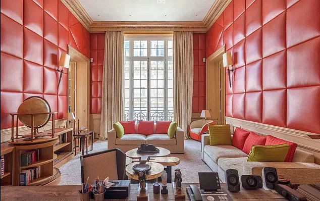 Peter Mandelson's Shocking Underwear Photo in Epstein's Paris Apartment Confirmed by Forensics