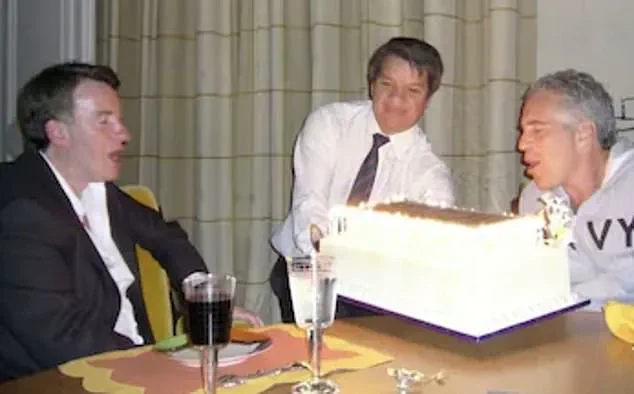 Brown Accuses Mandelson of Financial Crime Over Epstein Emails; Met Probes Leaks