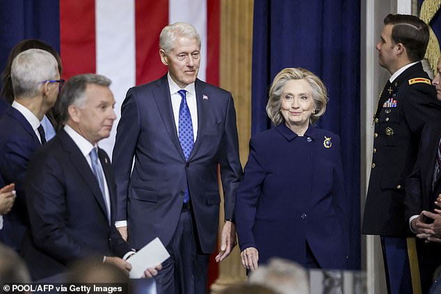 Epstein Files Fuel Political Firestorm as Clinton Accuses Trump of Cover-Up