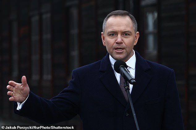 Poland Eyes Nuclear Project to Counter Russian Threat Amid Ukraine Crisis