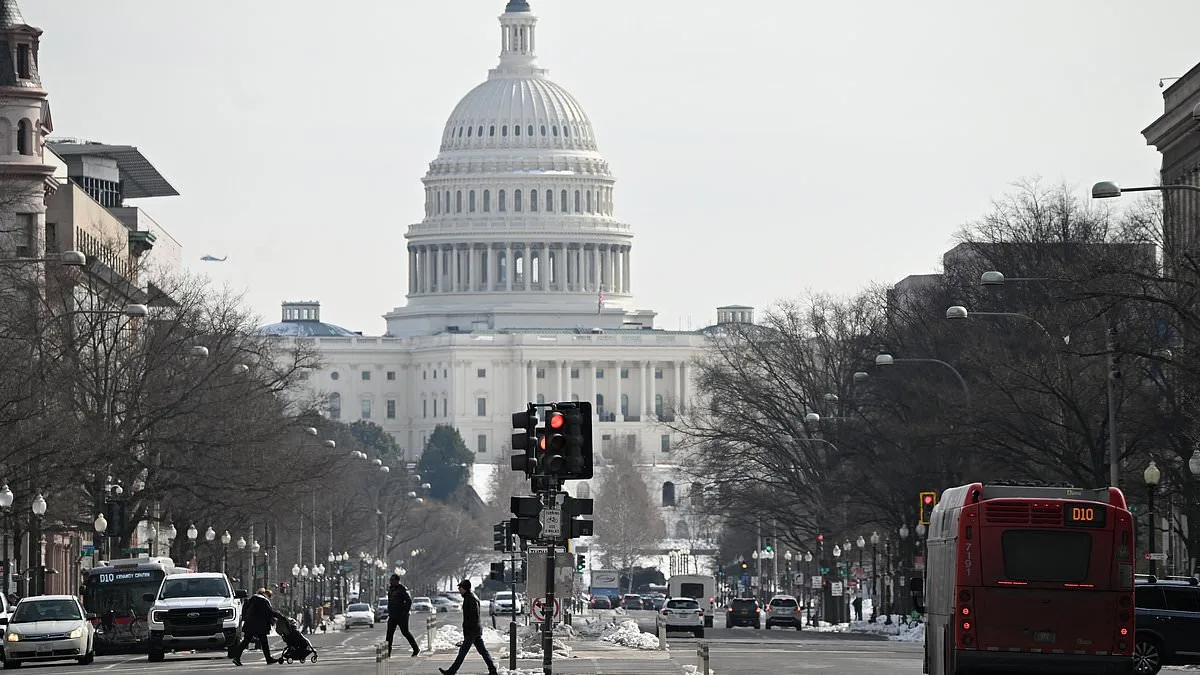 Arrest Near U.S. Capitol's Lower West Terrace Prompts Security Alerts