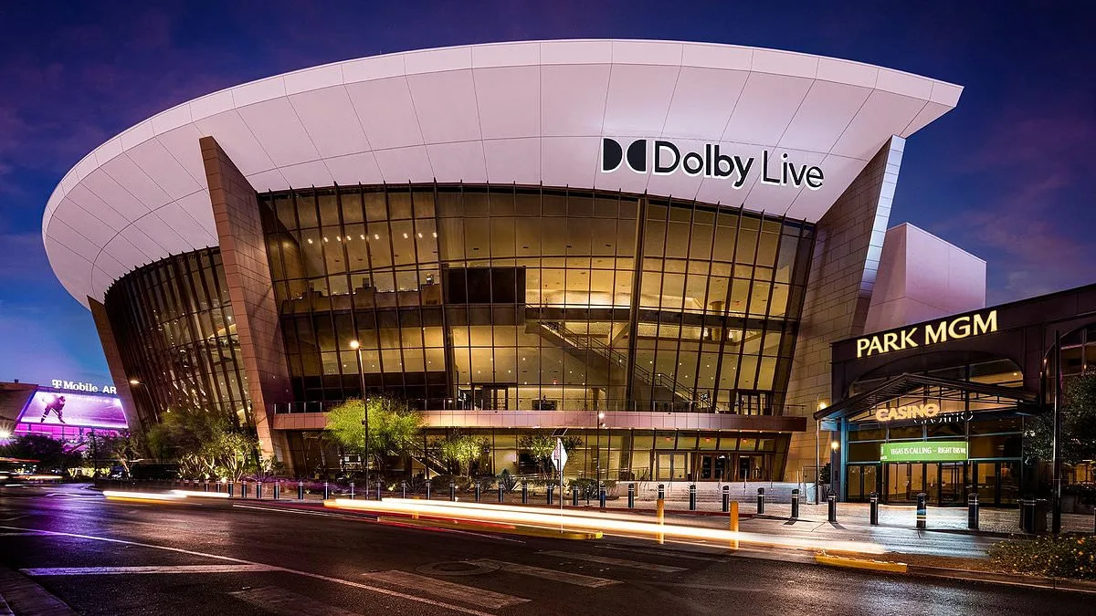 Vegas Concertgoer Charged $180 for Two Cocktails and Water at Dolby Live Theater
