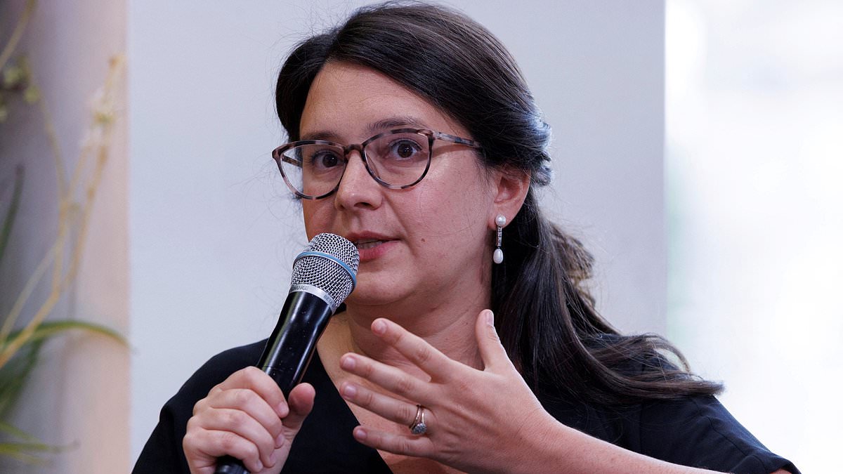 Bari Weiss Withdraws from UCLA's Daniel Pearl Lecture Over Security Concerns, Despite Free Speech Advocacy