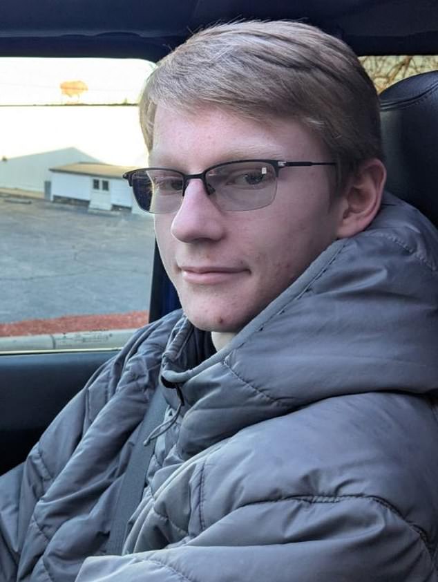 Deadly Mar-a-Lago Breach Unveils Tragic Legacy of Perpetrator's Family