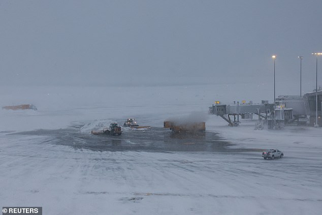Historic Blizzard Paralyzes East Coast Airports Amid 20 Inches of Snow