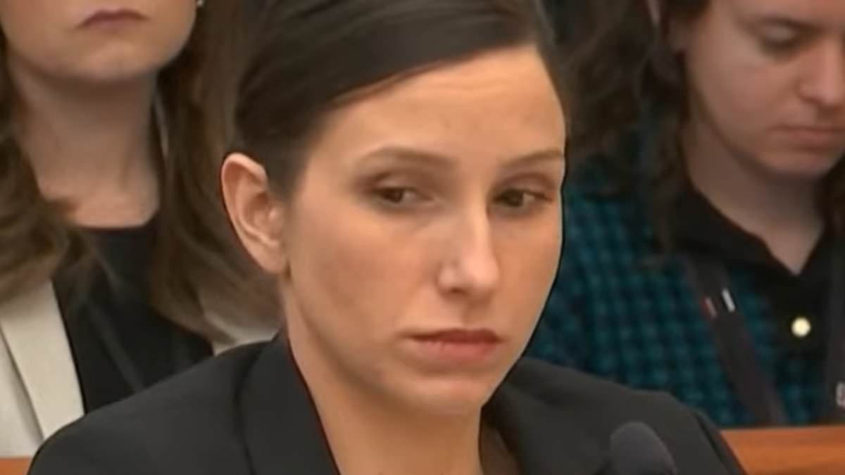 Utah Woman Faces Murder Charges as 911 Call Details Allege Financial Motive