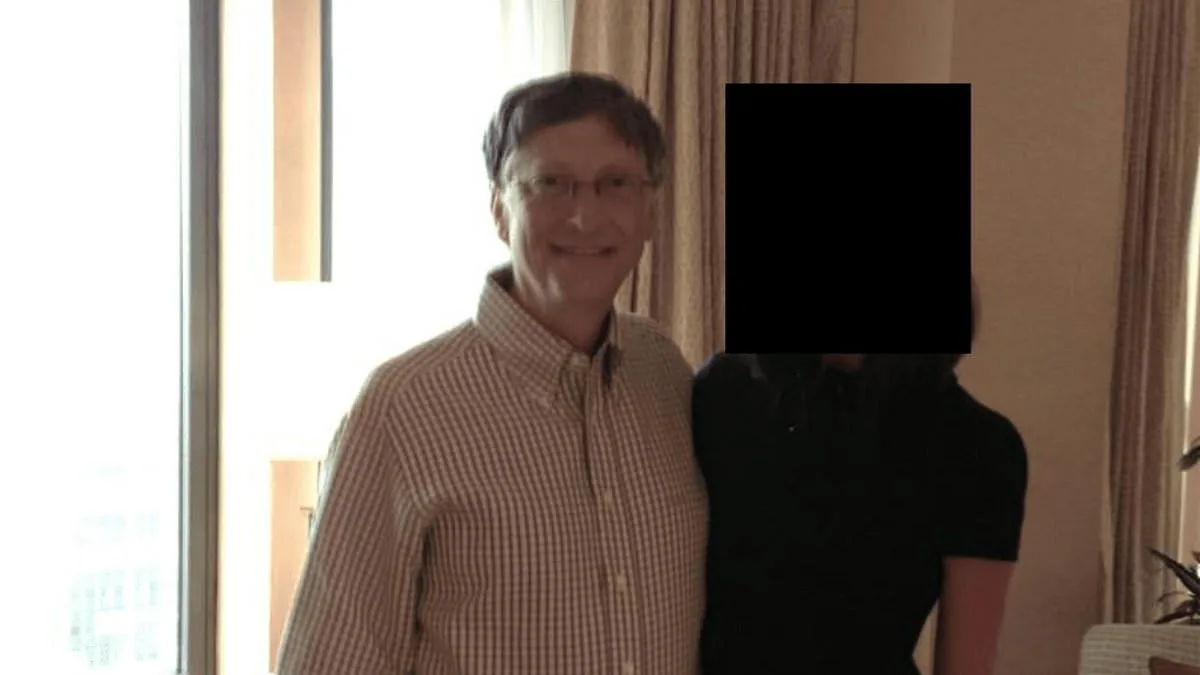 Bill Gates Admits Past Relationships with Russian Women and Apologizes for Epstein Ties
