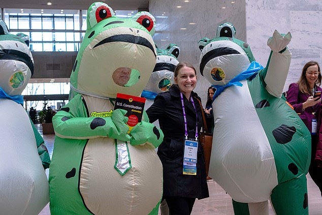 Trump's State of the Union Address to Stress Aggressive Iran Policy Amid 'Magic Words' Controversy