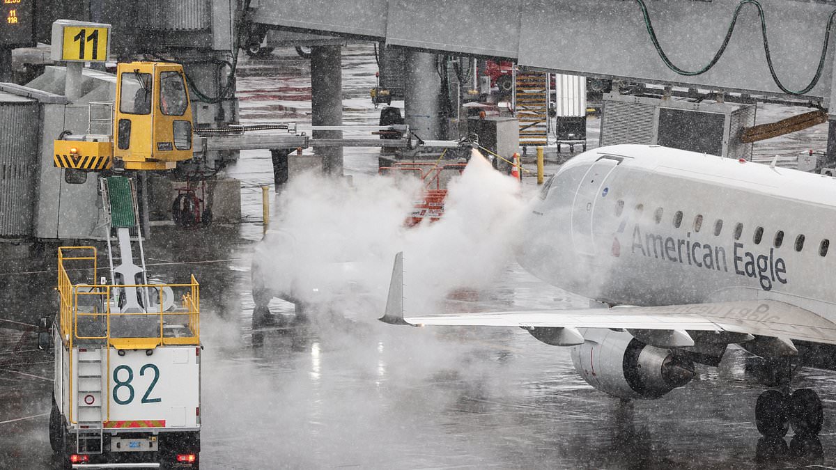 Winter Storm Hernando Paralyzes East Coast with Historic Blizzard and Thousands of Flight Cancellations