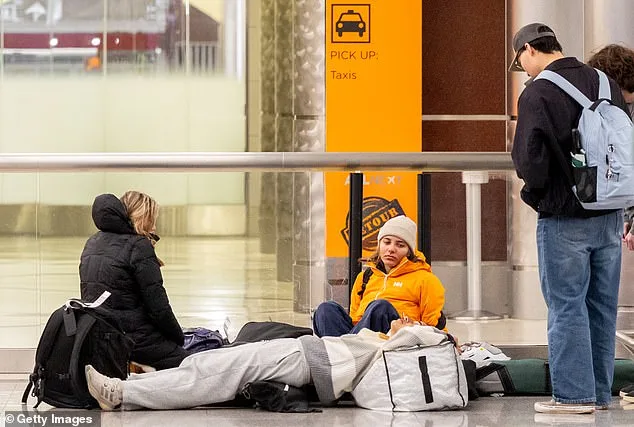 Winter Storm Hernando Paralyzes East Coast with Historic Blizzard and Thousands of Flight Cancellations