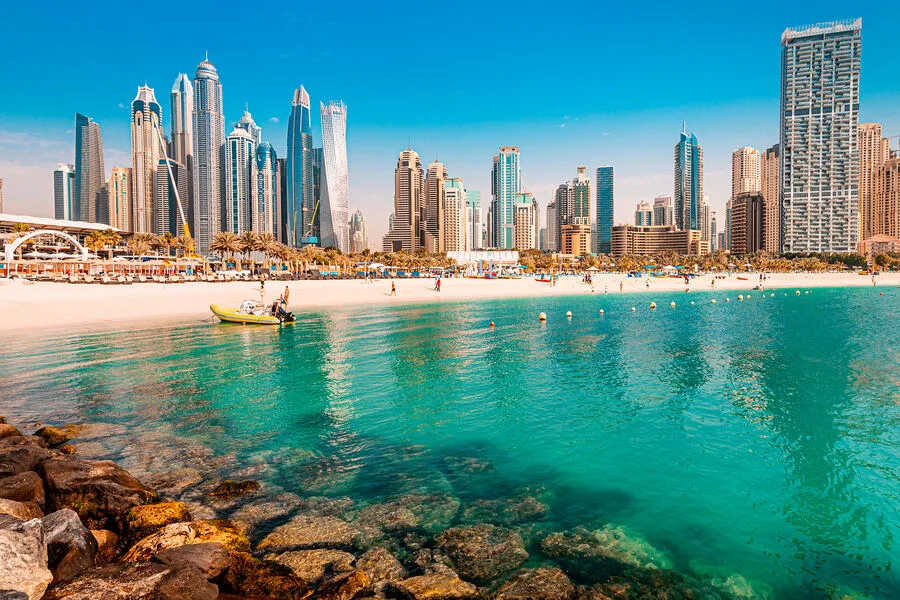 Explosions Rock Abu Dhabi and Dubai as Panic Spreads Amid Unexplained Detonations