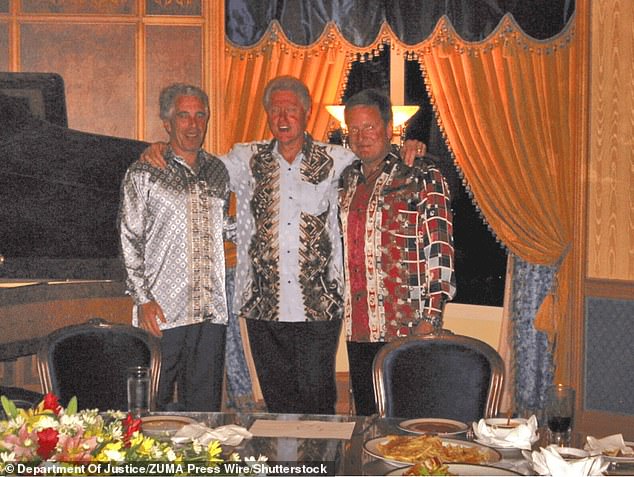 Bill Clinton Testifies on Epstein Ties, Avoids Comment on Trump Subpoena