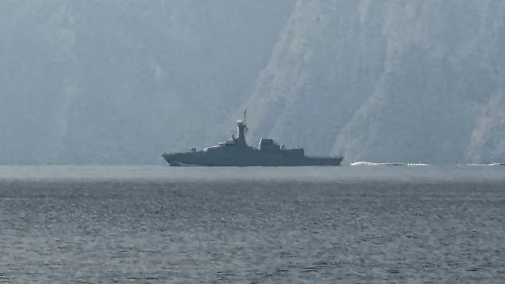 Gulf Tensions Prompt Insurance Cancellations, Shipping Chaos, and Oil Price Surge