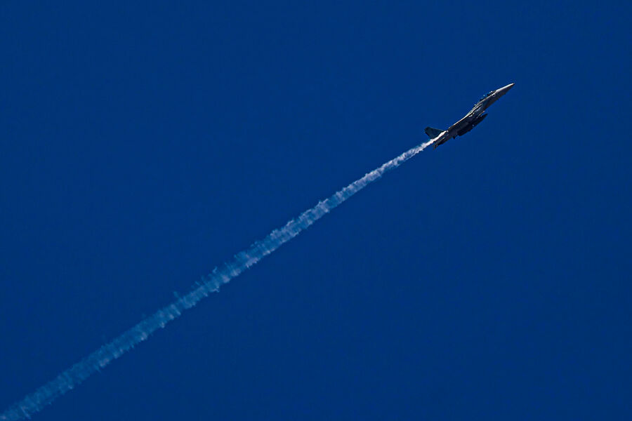 Israeli Strike Allegedly Targets Top Iranian Intelligence Officials