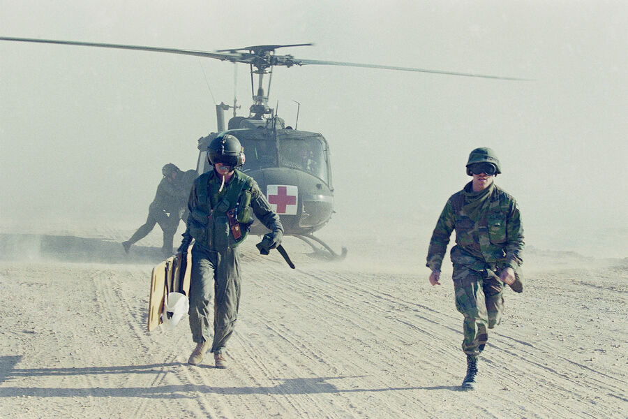 U.S. Launches Major Operation Against Iran: 50,000 Troops and 2 Aircraft Carriers Mobilized in Escalating Conflict