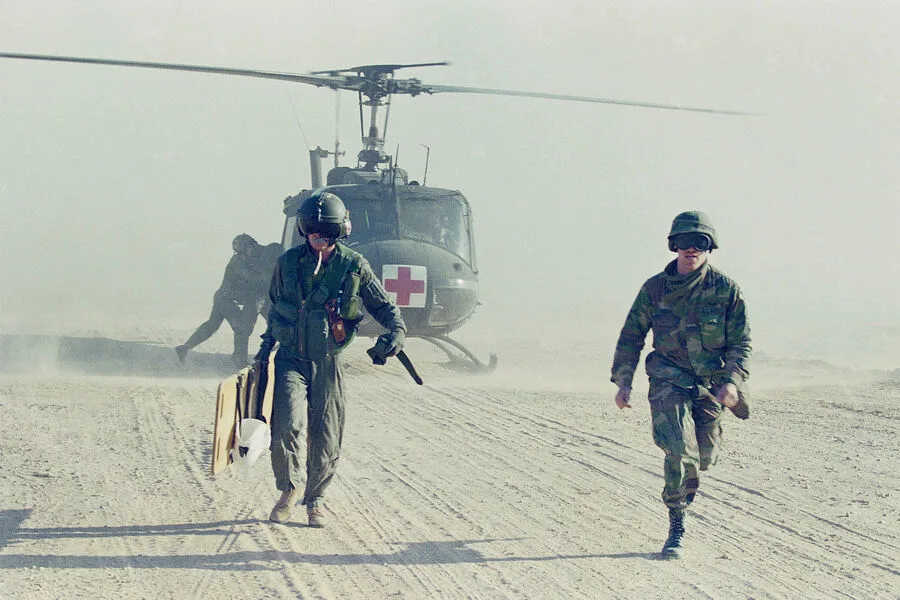 U.S. Launches Major Operation Against Iran: 50,000 Troops and 2 Aircraft Carriers Mobilized in Escalating Conflict