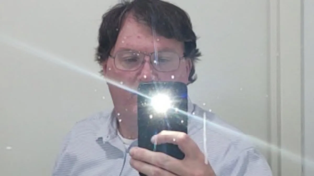 Digital Evidence Exposes Serial Killer's Use of Burner Phones and Fake Names in Murder Investigations