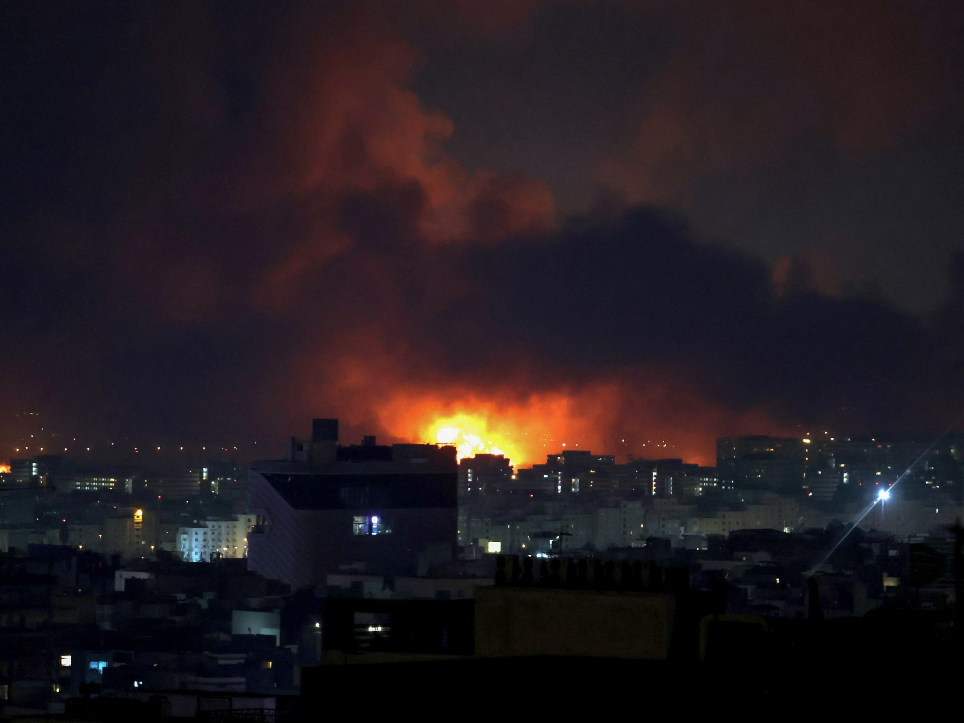 Escalating Conflict: US-Israeli Airstrikes on Tehran Prompt Iranian Retaliation