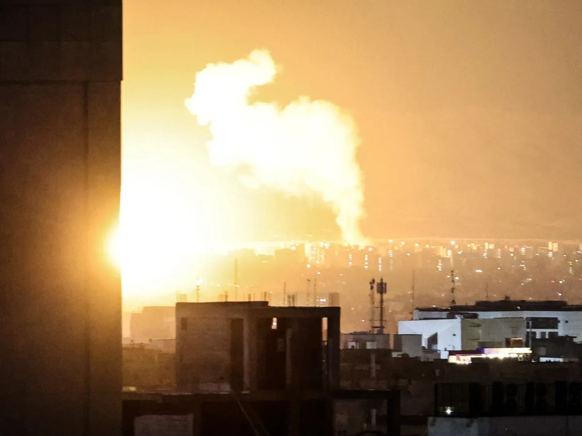 Tehran in Chaos as U.S.-Israeli War Enters Eighth Day: Dozens Killed Amid Iran's Defiant Stand Against Trump Ultimatum