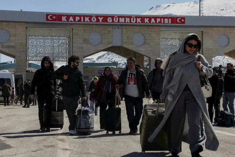 At Turkey's Kapikoy Border, Families Flee Iranian Chaos and Violence