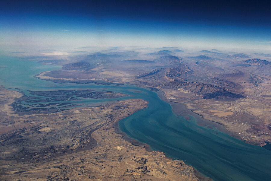 U.S. Energy Secretary's Post on Navy Escort in Strait of Hormuz Deleted Amid Scrutiny