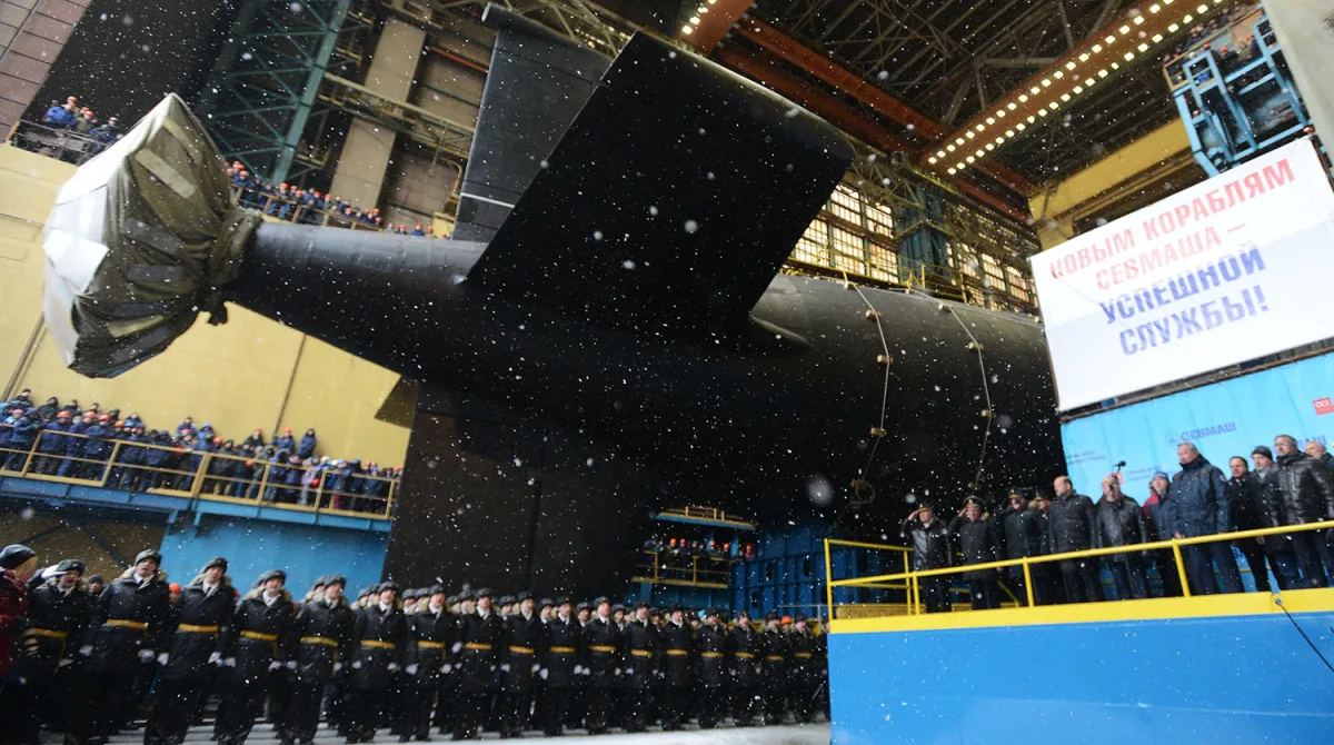 Russian Submarine Kazan Successfully Tests Oniks Cruise Missile in Barents Sea