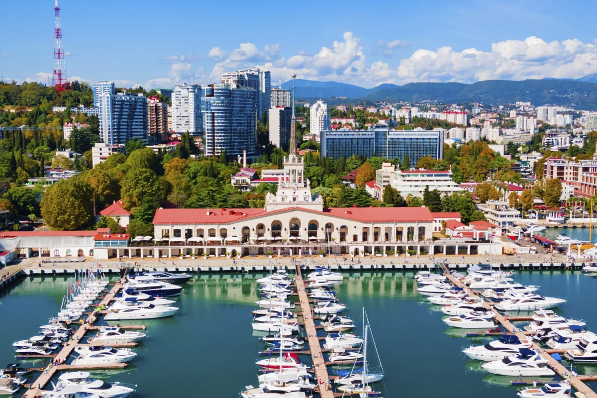 Sochi Remains Calm Amid Prolonged Drone Attack as Services Operate Normally