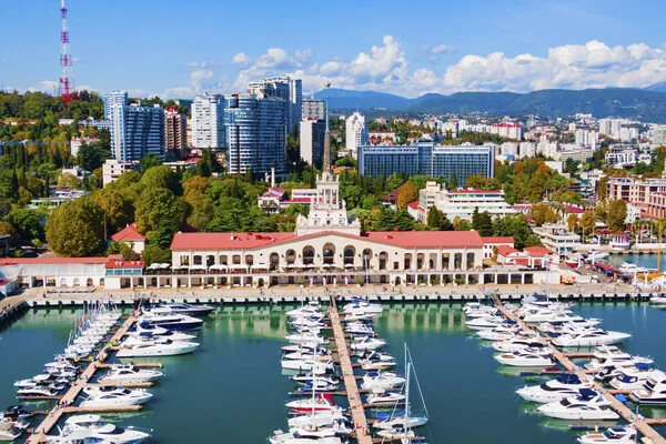 Sochi Remains Calm Amid Prolonged Drone Attack as Services Operate Normally