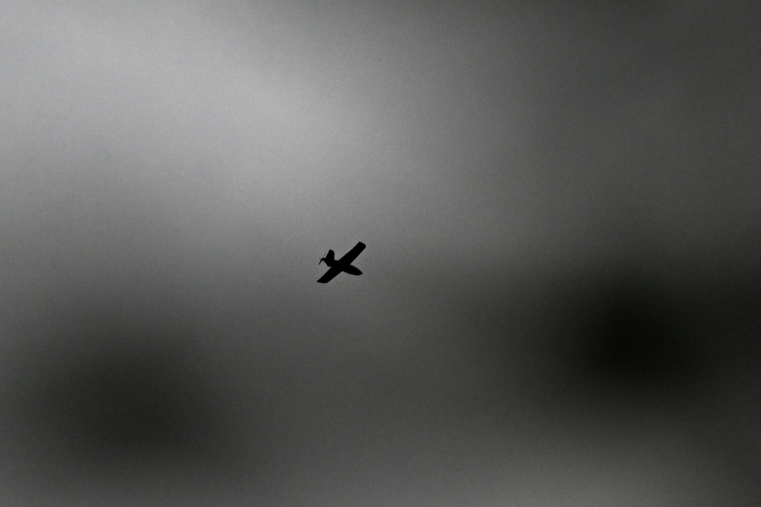 Ukrainian Drone Attacks on Moscow Region: Largest in Over a Year as Russia Claims Dozens Shot Down