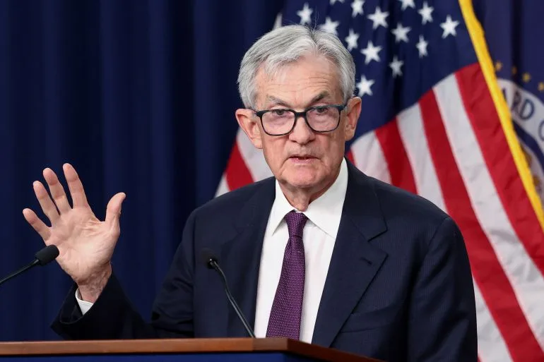 Federal Reserve Maintains Interest Rates Amid Geopolitical Uncertainty and Economic Dilemmas
