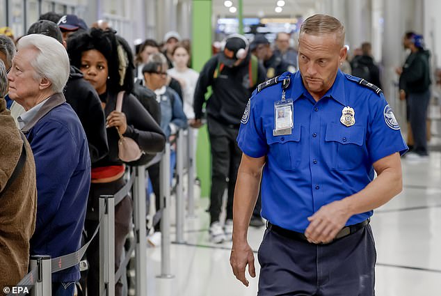 US Airports Gridlocked by Government Shutdown: Two-Hour TSA Lines Spark Traveler Frustration
