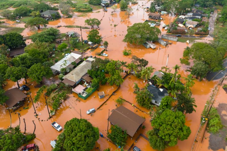 Hawaii's Worst Flooding in Two Decades: 5,500 Evacuated as Damage Tops $1 Billion