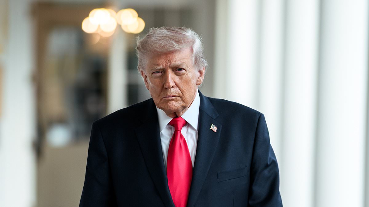 DHS Shutdown Enters Fifth Week as Trump Rejects Bipartisan Compromise