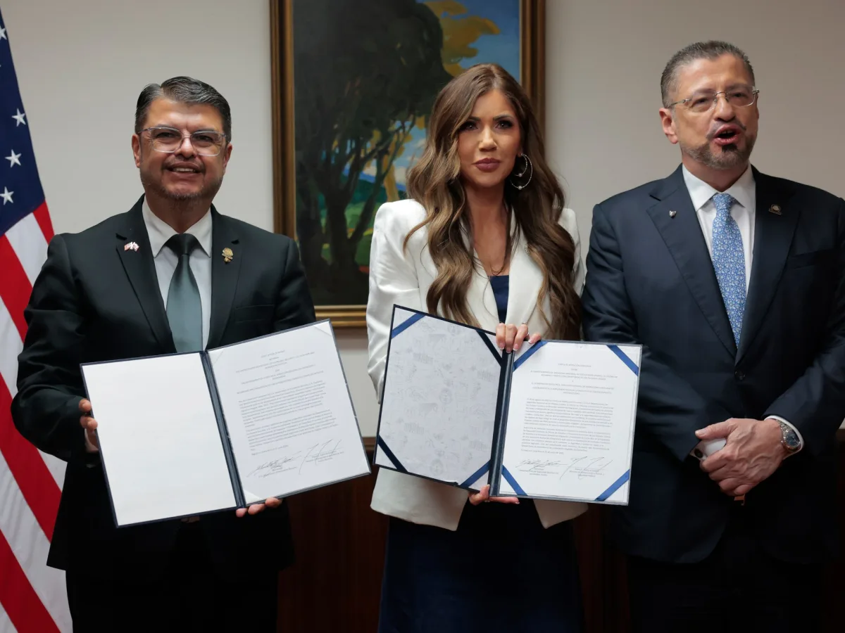 Costa Rica Agrees to Accept 25 Deportees Weekly Under Controversial U.S. 'Third-Country' Policy as Trump's 'Shield of the Americas' Expands