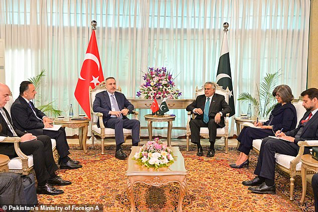 Bab al-Mandeb Strait at Risk: Houthi Threat Could Disrupt 10% of Global Trade