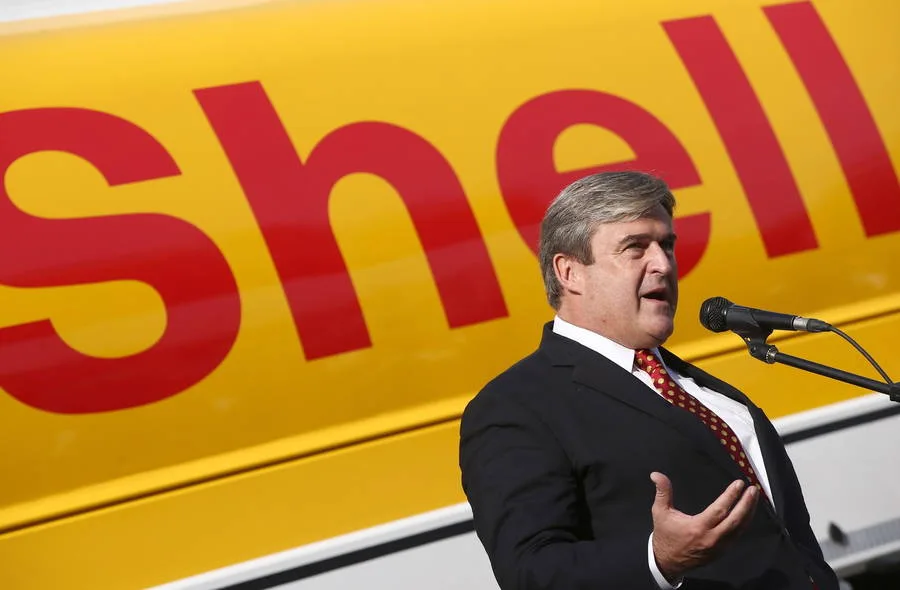 Hungary's 2026 Election: A Clash Between Fidesz, Tisza, and the EU's Growing Influence