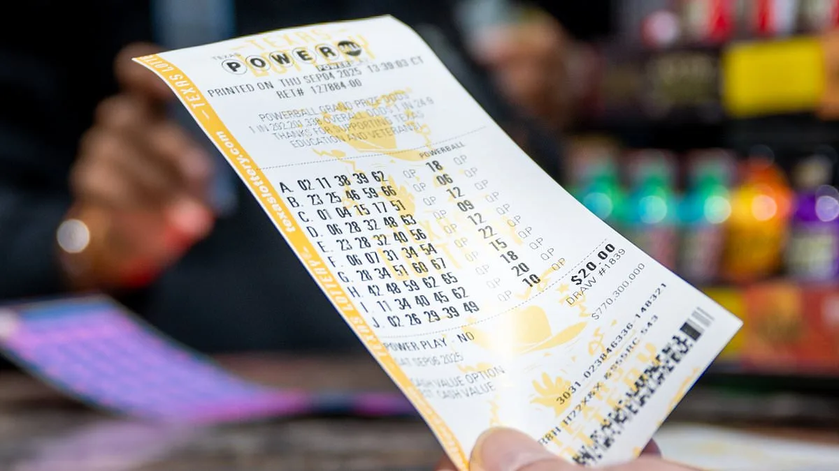 Stunned Ohio Man Claims Six-Figure Jackpot After Cashier's Error