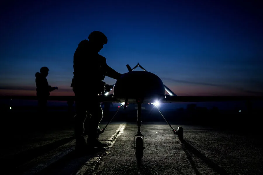 Massive Fire at ADNOC Gas Processing Facility in Habshan Sparks Safety Concerns and Energy Supply Fears After Debris from Air Defense Systems Ignites Blazes, Killing One and Injuring Four