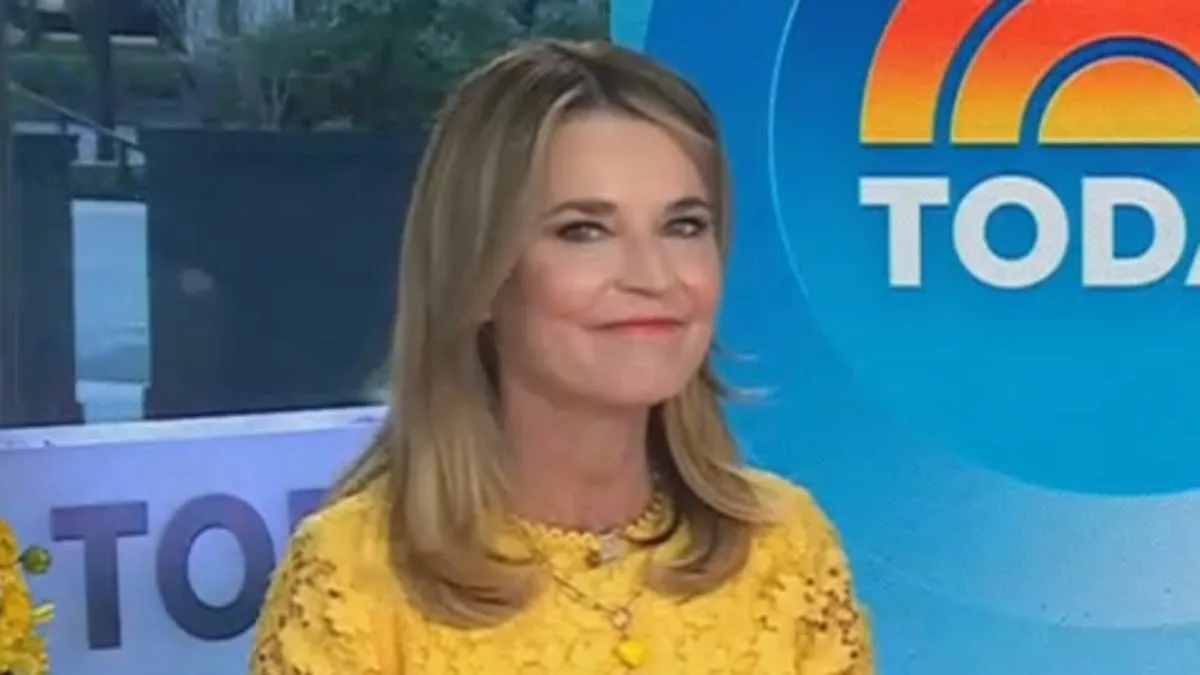 Savannah Guthrie Makes Emotional Return to 'Today' Amid Public Support After Mother's Disappearance